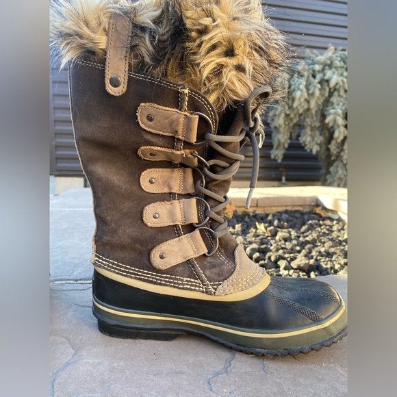 Sorel Joan of Arctic Waterproof Winter Boots | US 8 | EUC | Shale and Caramel - Picture 4 of 13